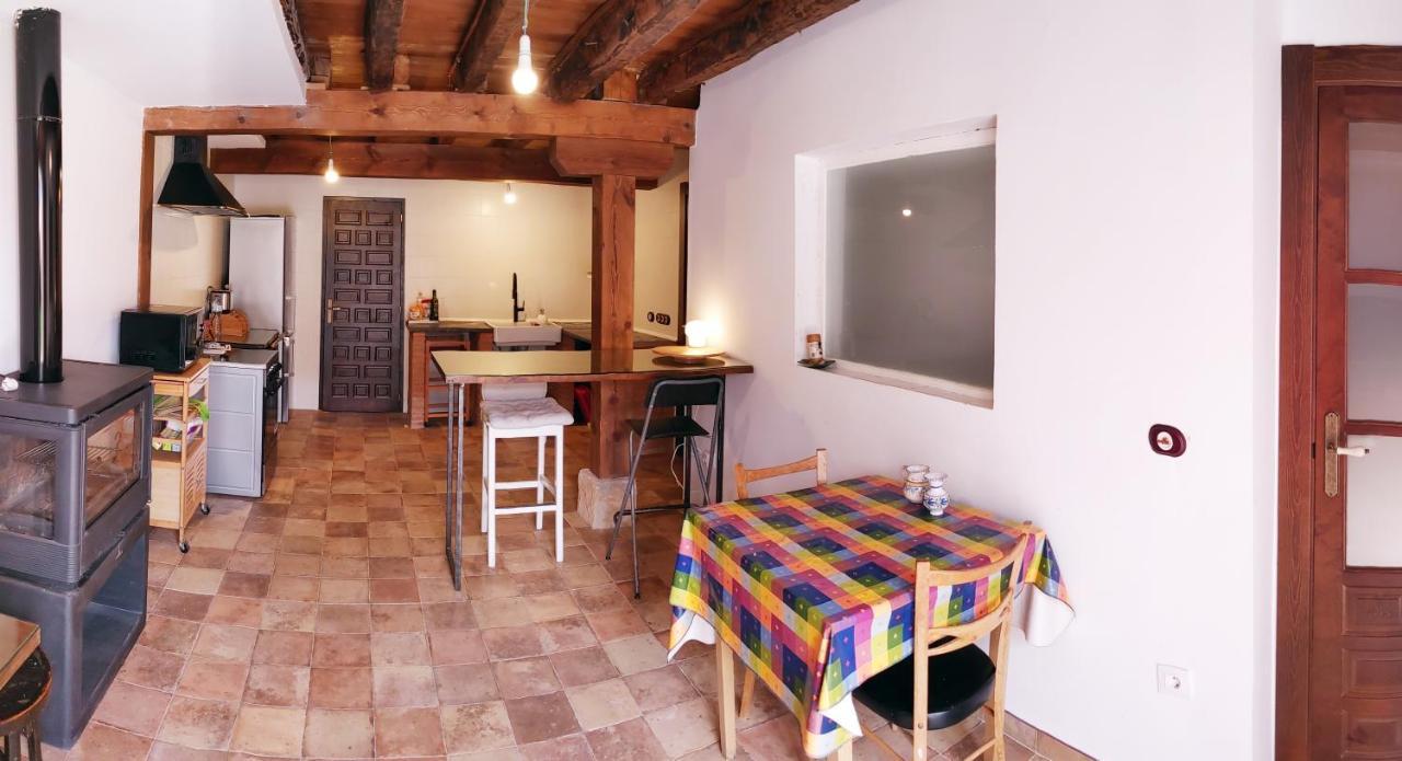 Vila Casa Del Medio Fuentecantos Exteriér fotografie